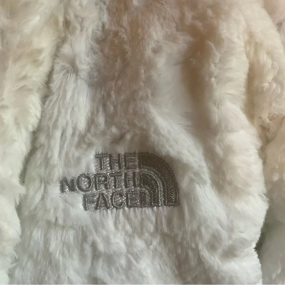 The NorthFace- Mossbud Reversible Jacket. Size M - Picture 4 of 9